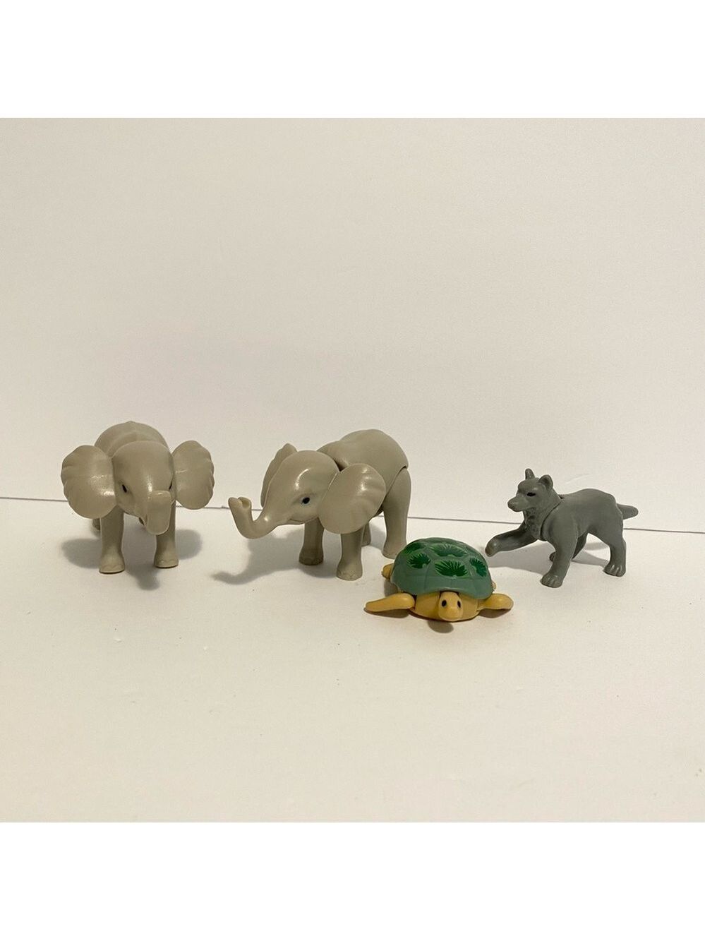 Playmobil Wiltopia Elephant Turtle Wolf Toy Happy Meal Mcdonalds Lot